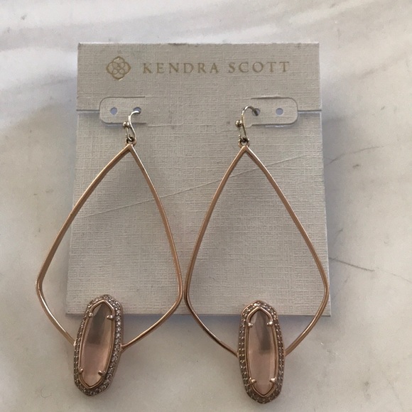 Kendra Scott Jewelry - Beautiful Kendra Scott Earrings